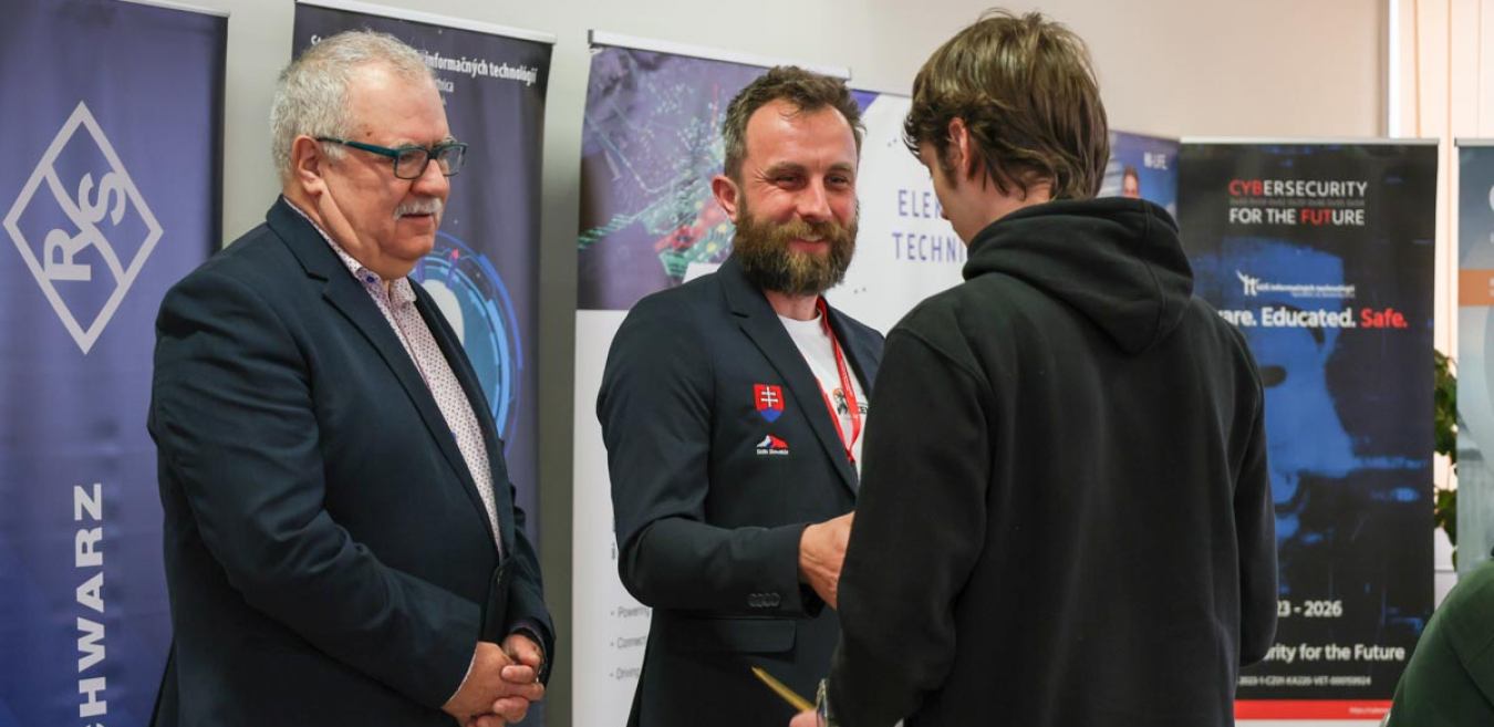 SOŠ IT Banská Bystrica: centrum talentov na Skills Slovakia ZENIT 2026